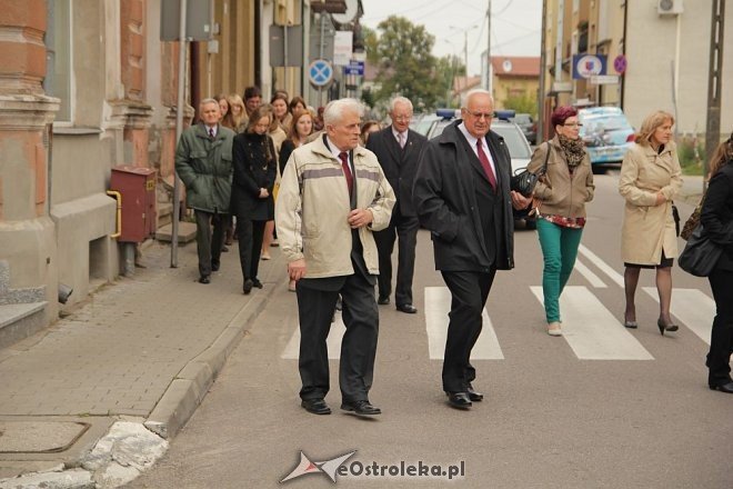 Obchody jubileuszowe 100-lecia I LO w Ostrołęce [20.09.2013] - zdjęcie #129 - eOstroleka.pl