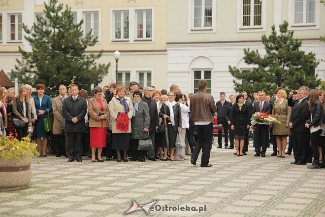Obchody jubileuszowe 100-lecia I LO w Ostrołęce [20.09.2013] - zdjęcie #127 - eOstroleka.pl