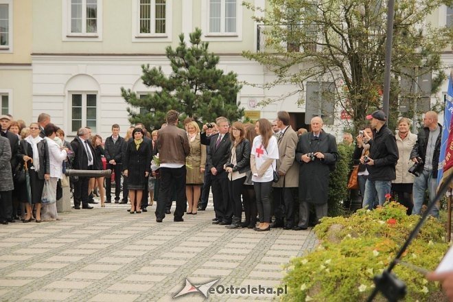 Obchody jubileuszowe 100-lecia I LO w Ostrołęce [20.09.2013] - zdjęcie #126 - eOstroleka.pl