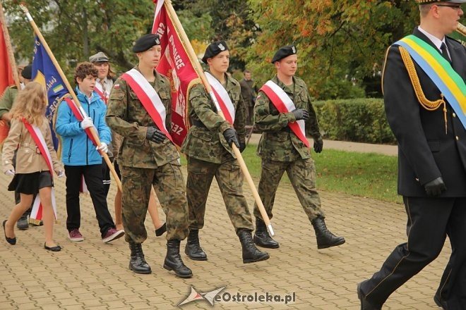 Obchody jubileuszowe 100-lecia I LO w Ostrołęce [20.09.2013] - zdjęcie #115 - eOstroleka.pl