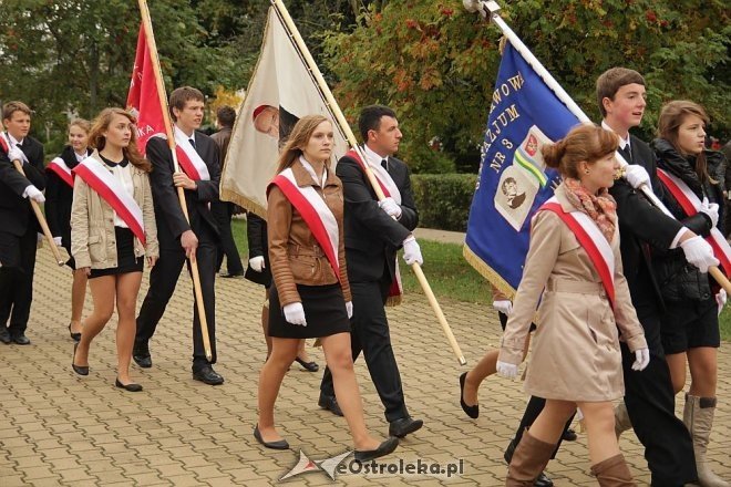 Obchody jubileuszowe 100-lecia I LO w Ostrołęce [20.09.2013] - zdjęcie #112 - eOstroleka.pl