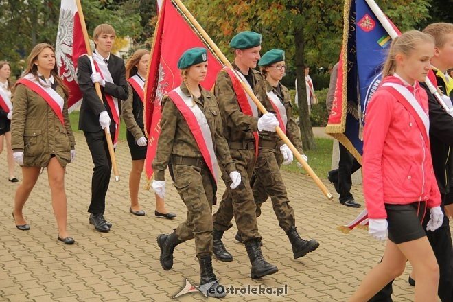 Obchody jubileuszowe 100-lecia I LO w Ostrołęce [20.09.2013] - zdjęcie #108 - eOstroleka.pl