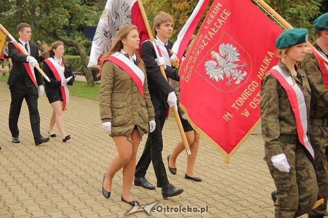 Obchody jubileuszowe 100-lecia I LO w Ostrołęce [20.09.2013] - zdjęcie #107 - eOstroleka.pl