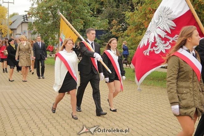 Obchody jubileuszowe 100-lecia I LO w Ostrołęce [20.09.2013] - zdjęcie #106 - eOstroleka.pl