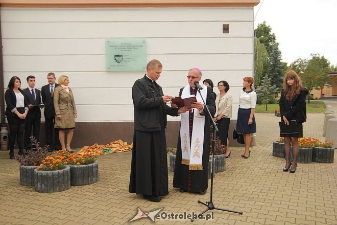 Obchody jubileuszowe 100-lecia I LO w Ostrołęce [20.09.2013] - zdjęcie #80 - eOstroleka.pl