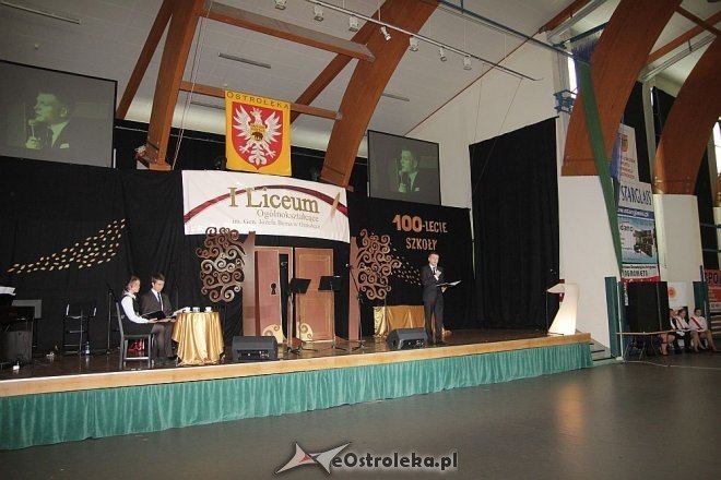 Obchody jubileuszowe 100-lecia I LO w Ostrołęce [20.09.2013] - zdjęcie #69 - eOstroleka.pl