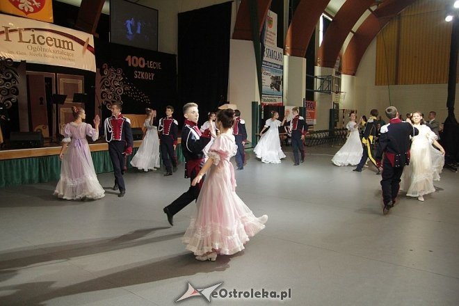 Obchody jubileuszowe 100-lecia I LO w Ostrołęce [20.09.2013] - zdjęcie #62 - eOstroleka.pl