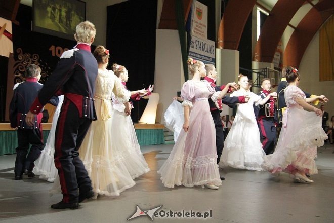 Obchody jubileuszowe 100-lecia I LO w Ostrołęce [20.09.2013] - zdjęcie #57 - eOstroleka.pl