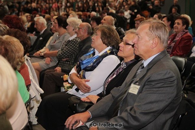 Obchody jubileuszowe 100-lecia I LO w Ostrołęce [20.09.2013] - zdjęcie #48 - eOstroleka.pl