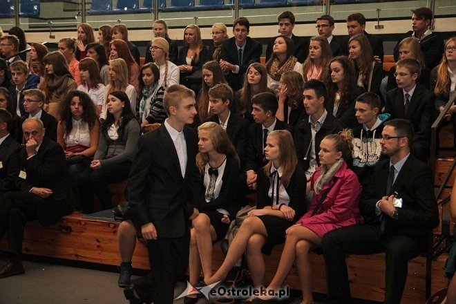 Obchody jubileuszowe 100-lecia I LO w Ostrołęce [20.09.2013] - zdjęcie #34 - eOstroleka.pl