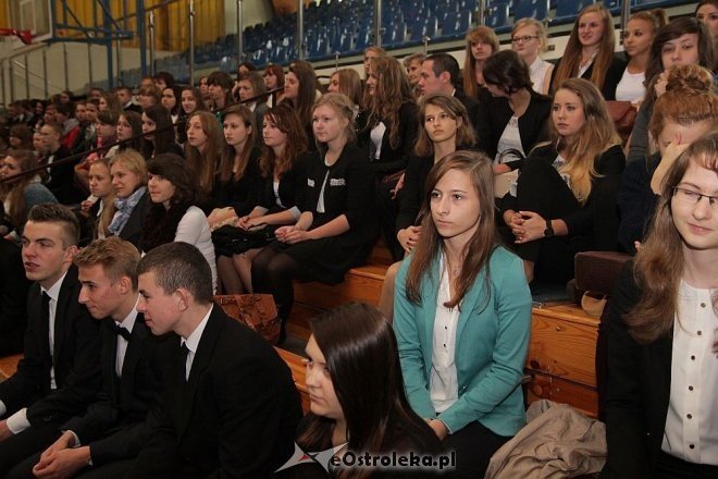 Obchody jubileuszowe 100-lecia I LO w Ostrołęce [20.09.2013] - zdjęcie #30 - eOstroleka.pl