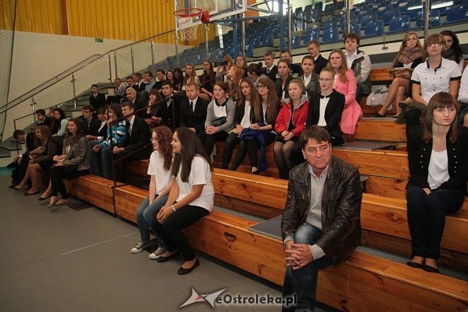 Obchody jubileuszowe 100-lecia I LO w Ostrołęce [20.09.2013] - zdjęcie #24 - eOstroleka.pl