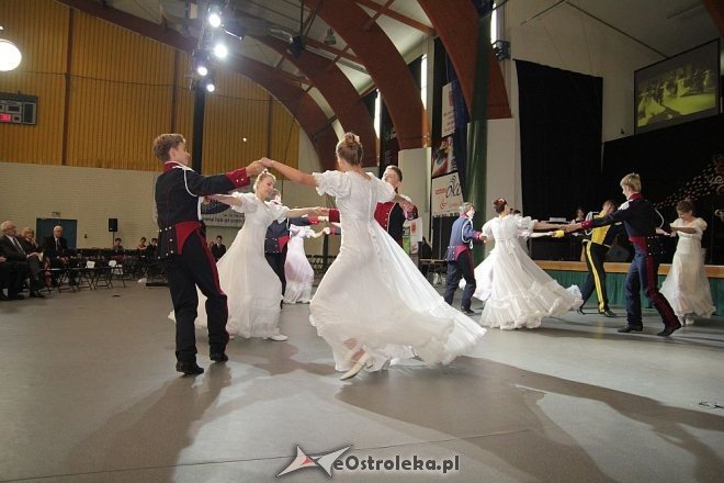 Obchody jubileuszowe 100-lecia I LO w Ostrołęce [20.09.2013] - zdjęcie #17 - eOstroleka.pl