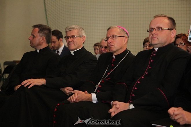 Obchody jubileuszowe 100-lecia I LO w Ostrołęce [20.09.2013] - zdjęcie #8 - eOstroleka.pl