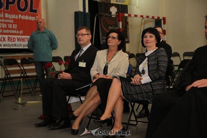 Obchody jubileuszowe 100-lecia I LO w Ostrołęce [20.09.2013] - zdjęcie #7 - eOstroleka.pl