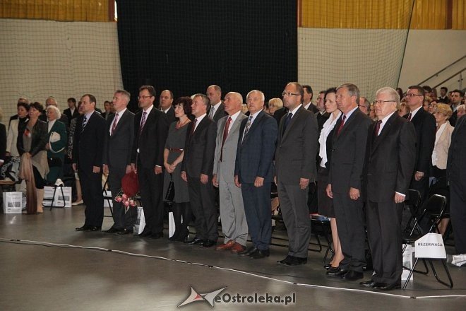 Obchody jubileuszowe 100-lecia I LO w Ostrołęce [20.09.2013] - zdjęcie #2 - eOstroleka.pl