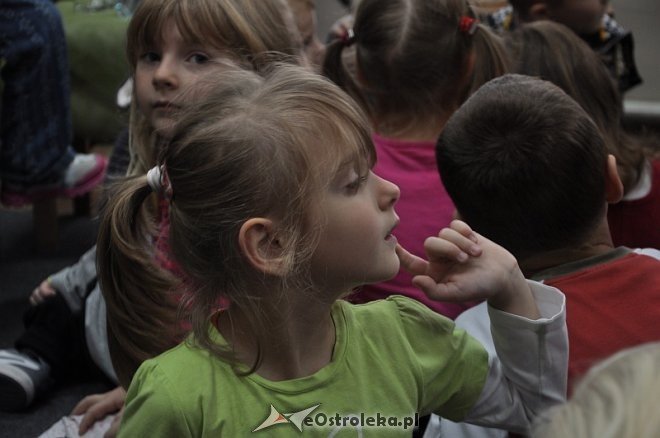 Spotkanie w Kultowni: „Ostrołęka czyta dzieciom” [20.09.2013] - zdjęcie #33 - eOstroleka.pl
