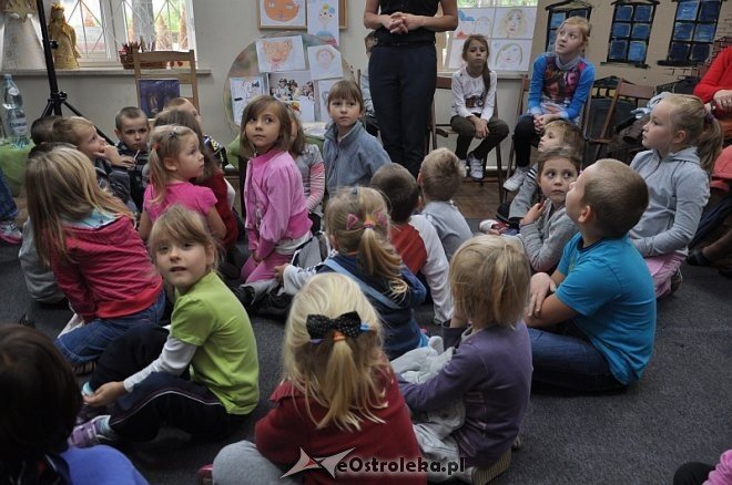 Spotkanie w Kultowni: „Ostrołęka czyta dzieciom” [20.09.2013] - zdjęcie #27 - eOstroleka.pl