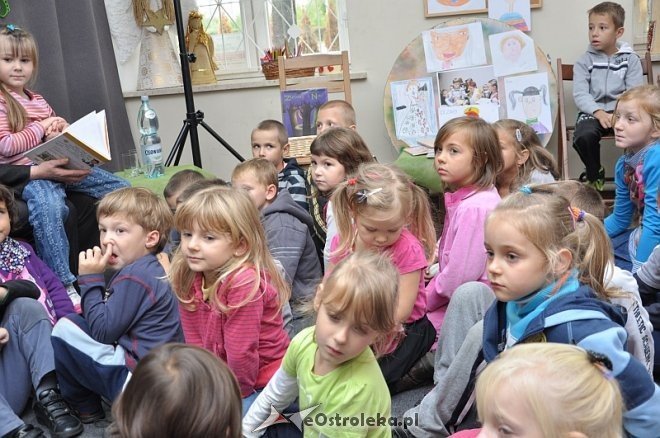 Spotkanie w Kultowni: „Ostrołęka czyta dzieciom” [20.09.2013] - zdjęcie #21 - eOstroleka.pl