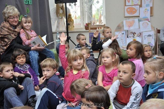 Spotkanie w Kultowni: „Ostrołęka czyta dzieciom” [20.09.2013] - zdjęcie #15 - eOstroleka.pl