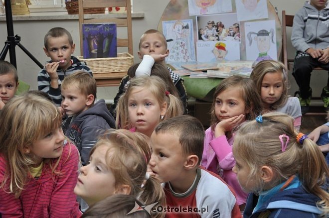 Spotkanie w Kultowni: „Ostrołęka czyta dzieciom” [20.09.2013] - zdjęcie #6 - eOstroleka.pl