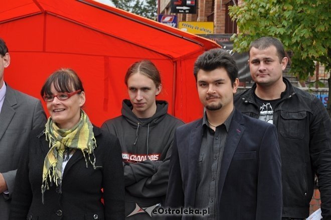 Ruch Młodych przeciw straży miejskiej [20.09.2013] - zdjęcie #7 - eOstroleka.pl