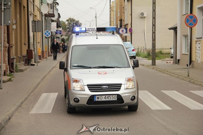 Ostrołęcka straż miejska ma nowy samochód [20.09.2013] - zdjęcie #2 - eOstroleka.pl