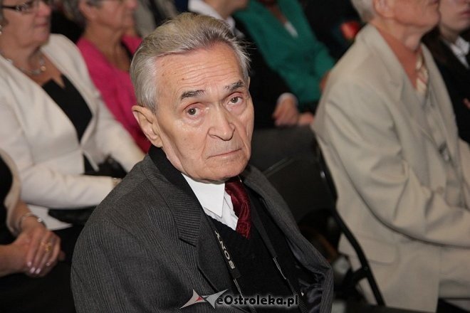 Jubileusz 100-lecia I LO w Ostrołęce: Zjazd absolwentów [21.09.2013] - zdjęcie #49 - eOstroleka.pl