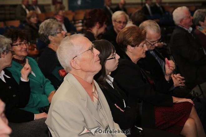 Jubileusz 100-lecia I LO w Ostrołęce: Zjazd absolwentów [21.09.2013] - zdjęcie #48 - eOstroleka.pl