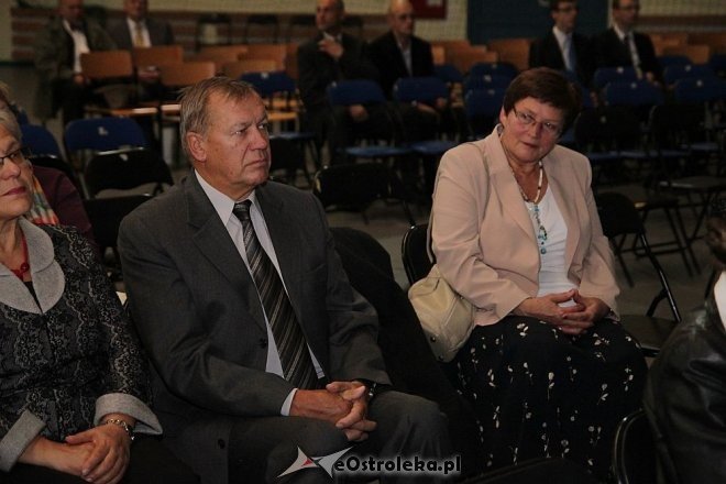Jubileusz 100-lecia I LO w Ostrołęce: Zjazd absolwentów [21.09.2013] - zdjęcie #41 - eOstroleka.pl