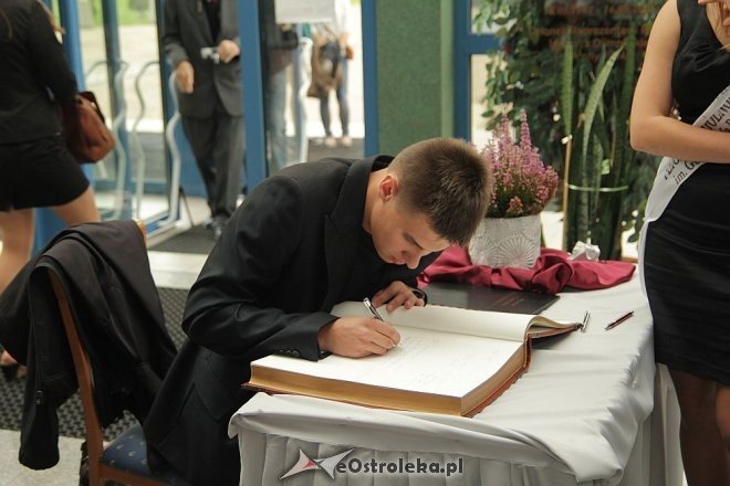 Jubileusz 100-lecia I LO w Ostrołęce: Zjazd absolwentów [21.09.2013] - zdjęcie #12 - eOstroleka.pl