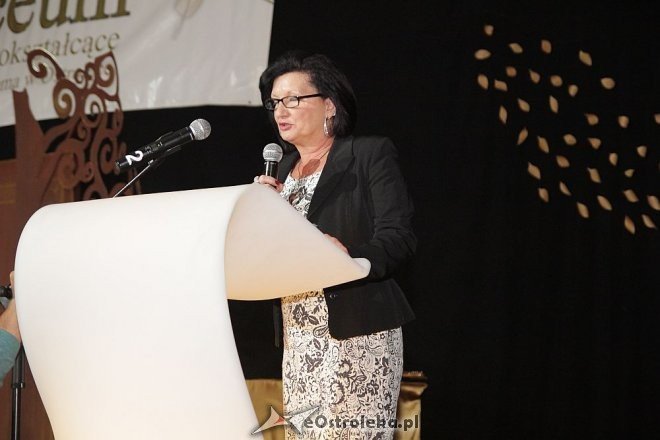 Jubileusz 100-lecia I LO w Ostrołęce: Zjazd absolwentów [21.09.2013] - zdjęcie #3 - eOstroleka.pl