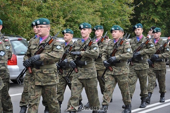 Obchody Święta 5 Pułku Ułanów Zasławskich [22.09.2013] - zdjęcie #105 - eOstroleka.pl