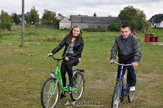 Wycieczka rowerowa na przywitanie Jesieni [22.09.2013] - zdjęcie #10 - eOstroleka.pl