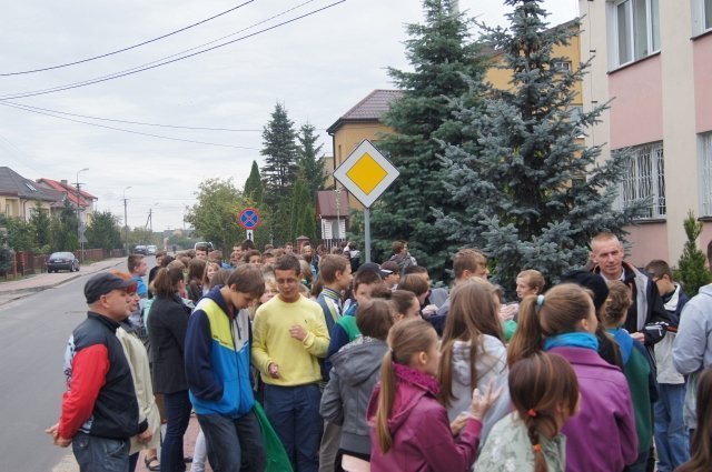 Gmina Olszewo-Borki: Akcja Sprzątanie Świata zakończona sukcesem [20.09.2013] - zdjęcie #8 - eOstroleka.pl