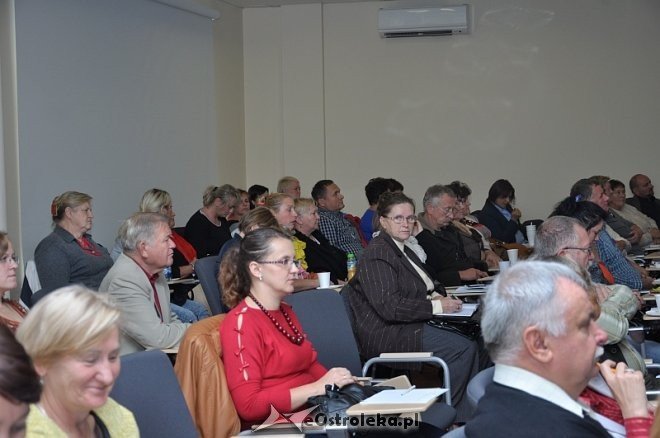Seminarium „Kobieta przedsiębiorcza na obszarach wiejskich” [24.09.2013] - zdjęcie #8 - eOstroleka.pl