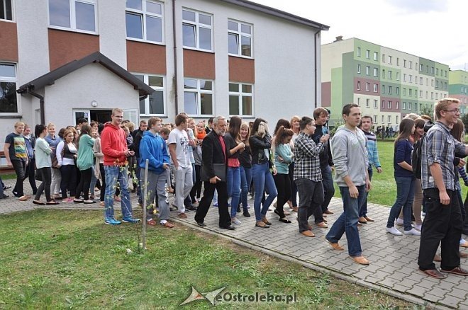 Ćwiczenia z ratownictwa chemicznego w ZS nr 5 [25.09.2013] - zdjęcie #34 - eOstroleka.pl