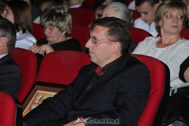 Jubileusz 45-lecia powstania ZSZ nr 4 w Ostrołęce [27.09.2013] - zdjęcie #1 - eOstroleka.pl
