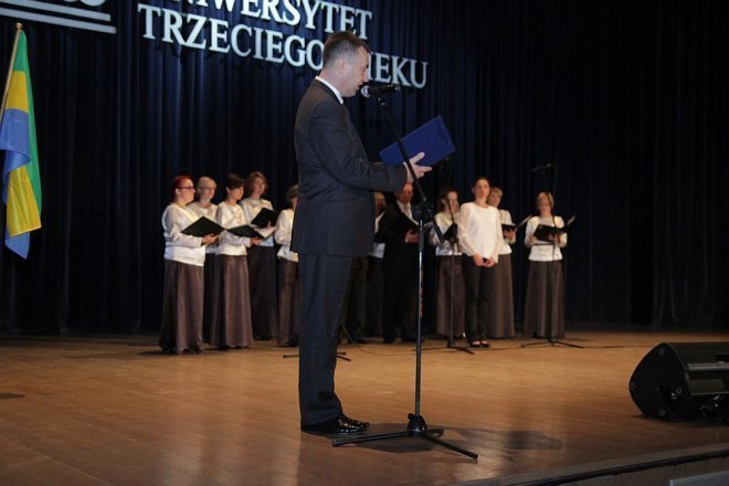 Uroczysta inauguracja Ostrołęckiego Uniwersytetu Trzeciego Wieku [28.09.2013] - zdjęcie #18 - eOstroleka.pl