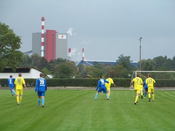 Korona HiD Ostrołęka - KS Łomianki (28.09.2013) - zdjęcie #10 - eOstroleka.pl