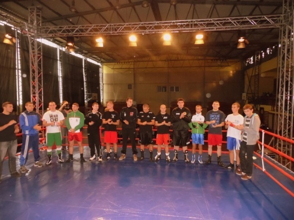 Turniej bokserski w Płońsku (28.09.2013) - zdjęcie #11 - eOstroleka.pl