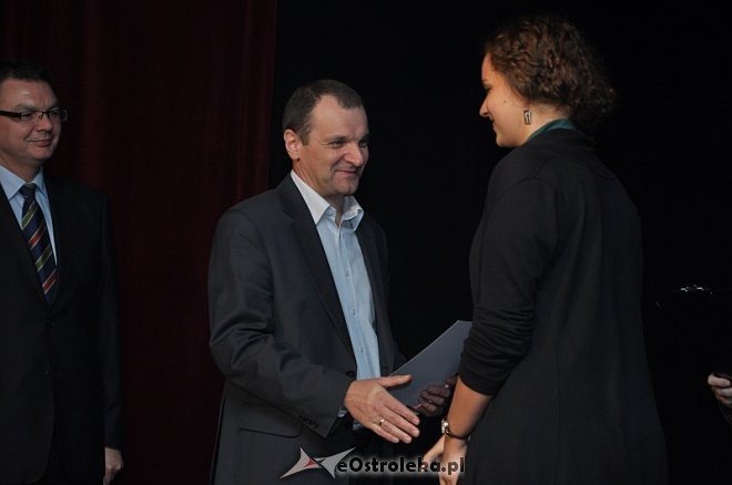 Finał i rozdanie nagród IX Ogólnopolskiego Festiwalu Teatrów Małych „Igła” [28.09.2013] - zdjęcie #30 - eOstroleka.pl