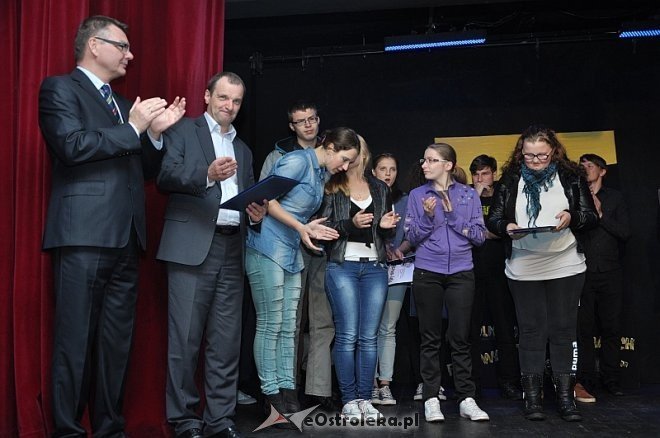 Finał i rozdanie nagród IX Ogólnopolskiego Festiwalu Teatrów Małych „Igła” [28.09.2013] - zdjęcie #23 - eOstroleka.pl