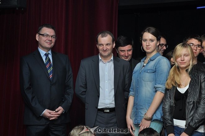 Finał i rozdanie nagród IX Ogólnopolskiego Festiwalu Teatrów Małych „Igła” [28.09.2013] - zdjęcie #5 - eOstroleka.pl