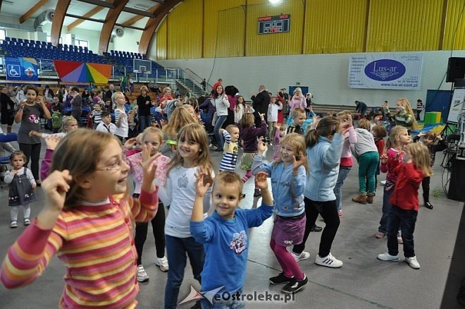 „Wspólnie z rodziną” – fantastyczny festyn dla rodziców i ich pociech [29.09.2013] - zdjęcie #47 - eOstroleka.pl