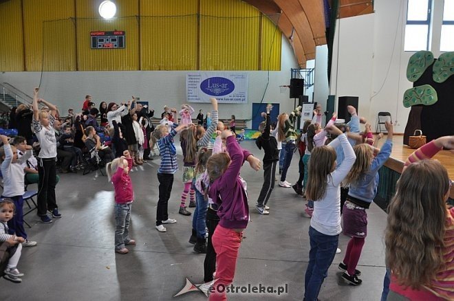 „Wspólnie z rodziną” – fantastyczny festyn dla rodziców i ich pociech [29.09.2013] - zdjęcie #43 - eOstroleka.pl