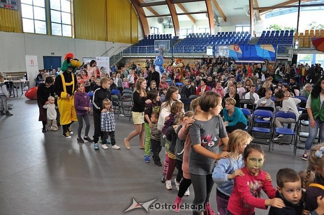 „Wspólnie z rodziną” – fantastyczny festyn dla rodziców i ich pociech [29.09.2013] - zdjęcie #4 - eOstroleka.pl