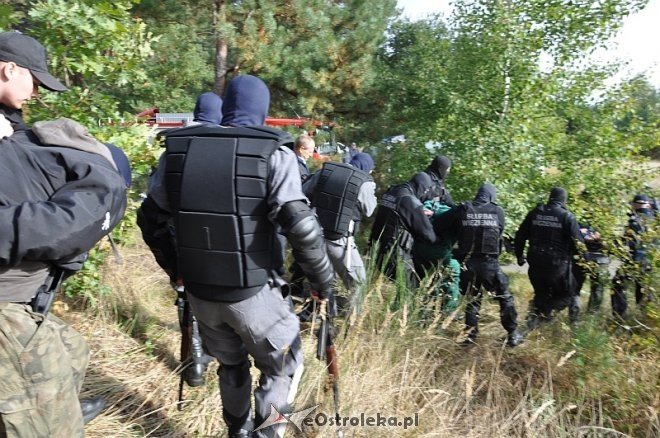 Nieudana ucieczka więźniów z pod ostrołęckiego więzienia [30.09.2013] - zdjęcie #61 - eOstroleka.pl