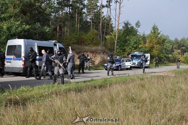 Nieudana ucieczka więźniów z pod ostrołęckiego więzienia [30.09.2013] - zdjęcie #88 - eOstroleka.pl