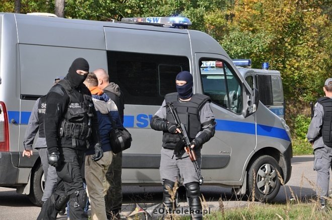 Nieudana ucieczka więźniów z pod ostrołęckiego więzienia [30.09.2013] - zdjęcie #34 - eOstroleka.pl